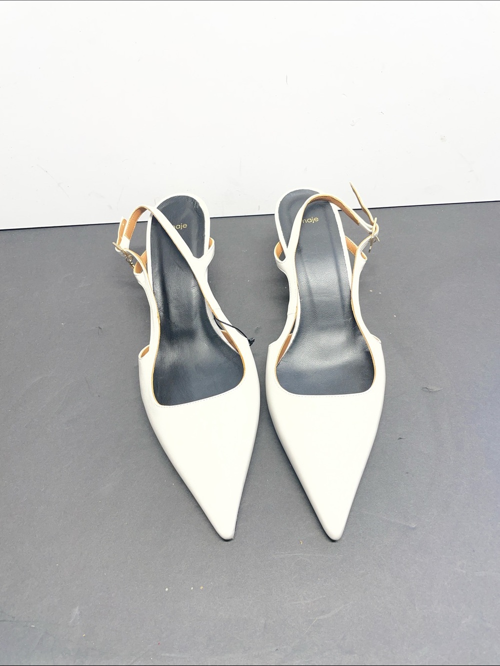 Fayna Pointed-toe pumps with straps - Picture 5 of 5